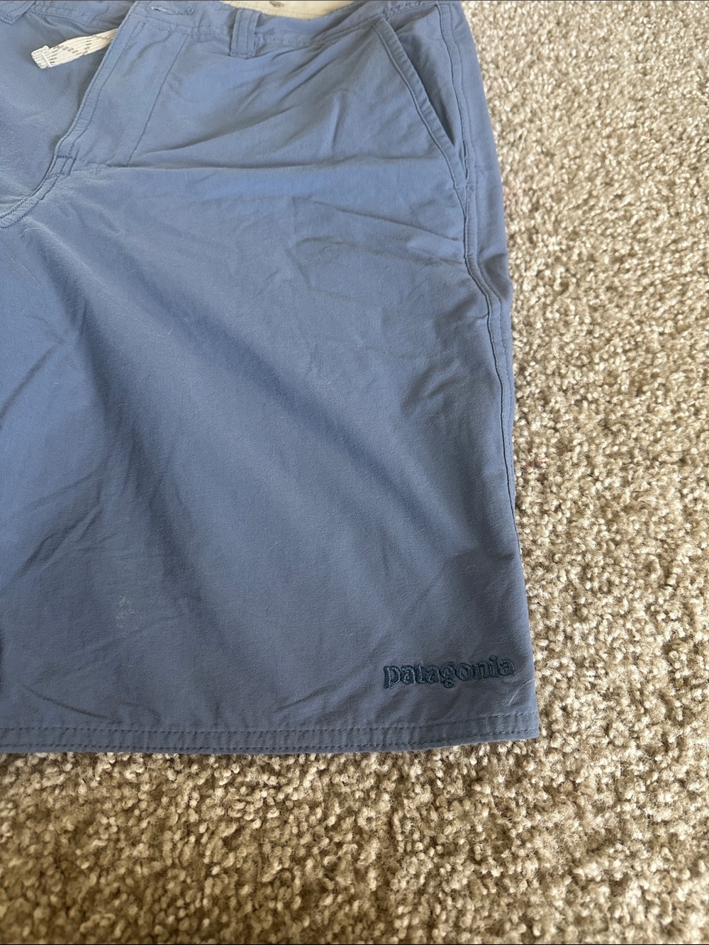 Patagonia Blue Men's Hybrid Shorts with Drawcord - Picture 3 of 4
